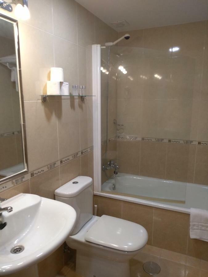 Apartamentos Prestin Onís Exterior foto